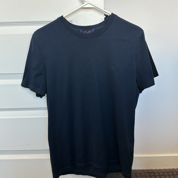 Authentic Louis Vuitton Classic T-Shirt in dark blue - Picture 2 of 3